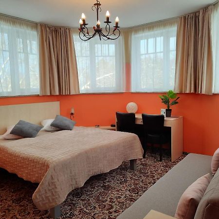 Hotel Pils With Self-Check In Sigulda Esterno foto