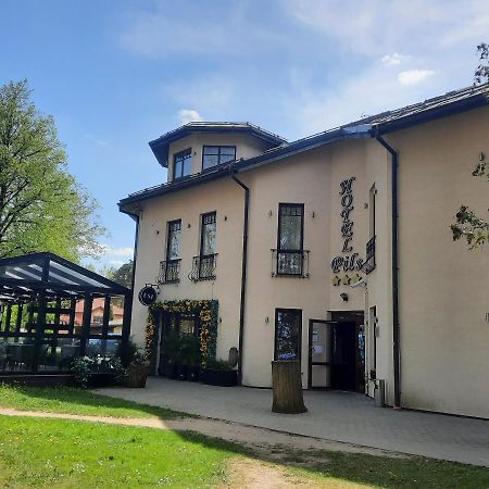 Hotel Pils With Self-Check In Sigulda Esterno foto