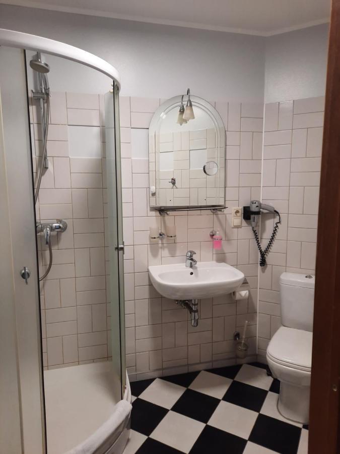Hotel Pils With Self-Check In Sigulda Esterno foto