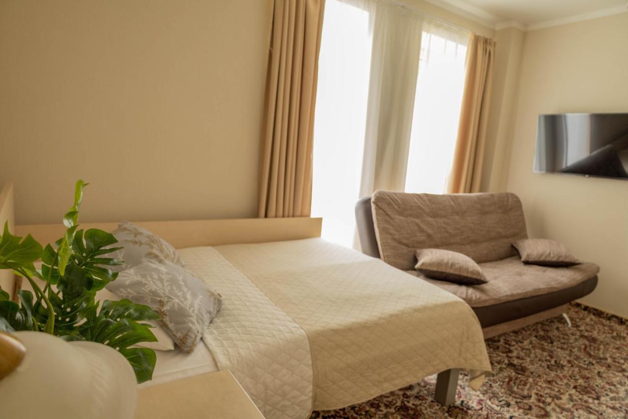 Hotel Pils With Self-Check In Sigulda Esterno foto