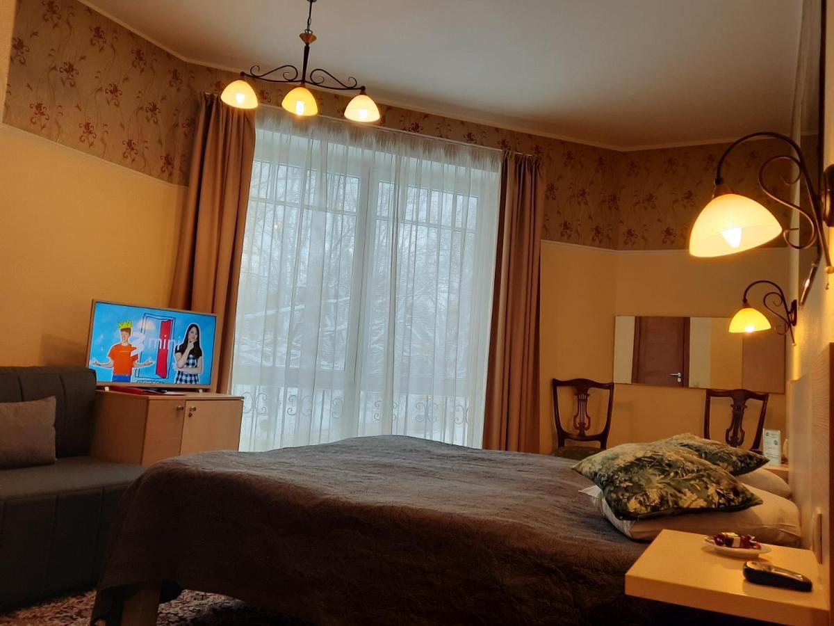 Hotel Pils With Self-Check In Sigulda Esterno foto